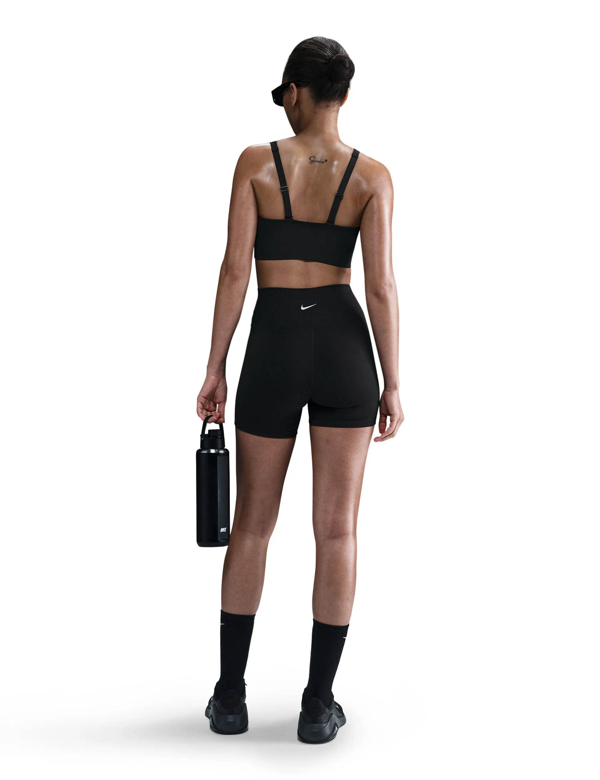 Alate Medium Support Longline Sports Bra - Black/Cool Grey