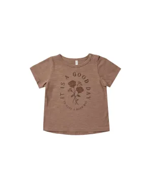 basic tee || it's a good day