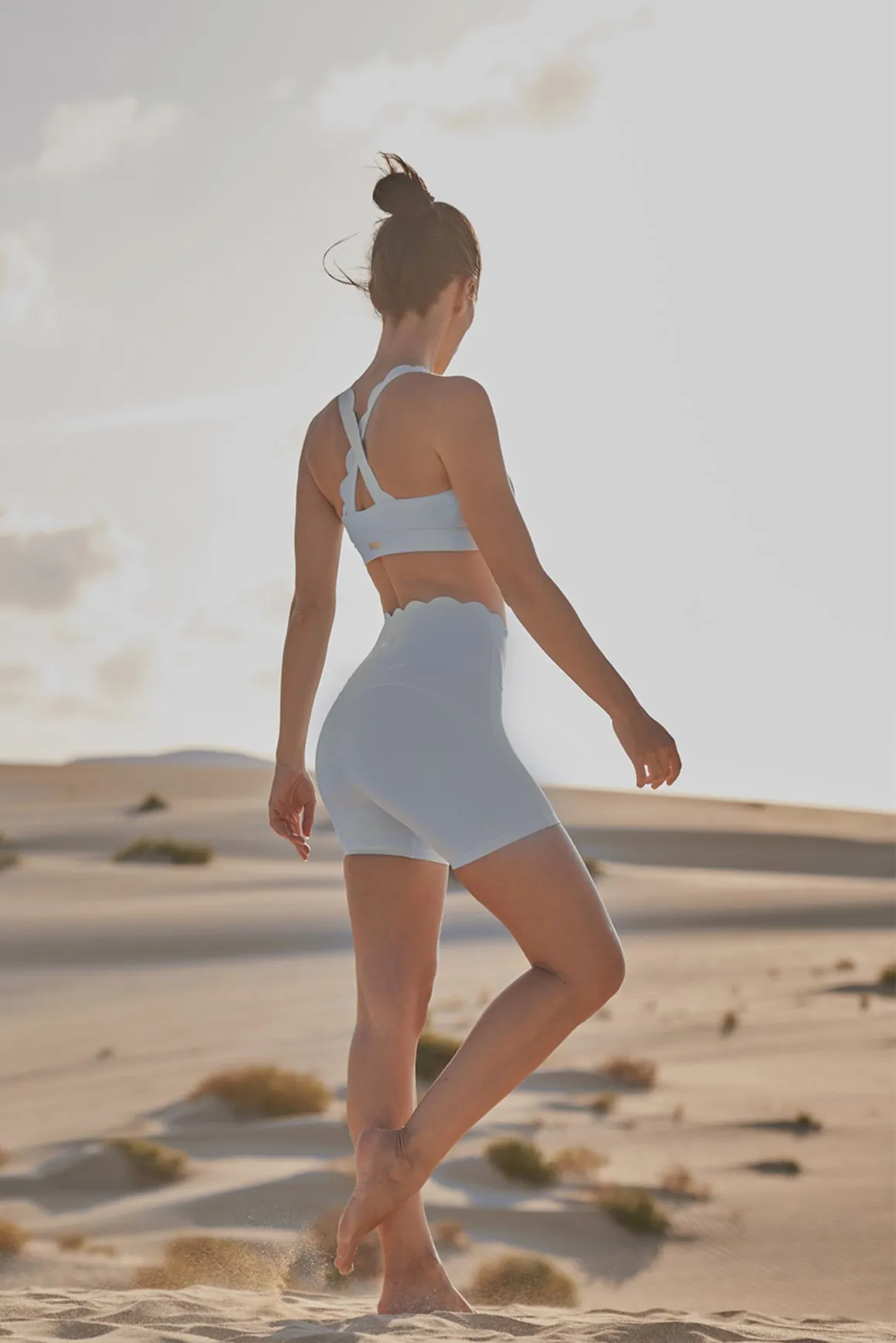 Cross Back Sports Bra WISKII