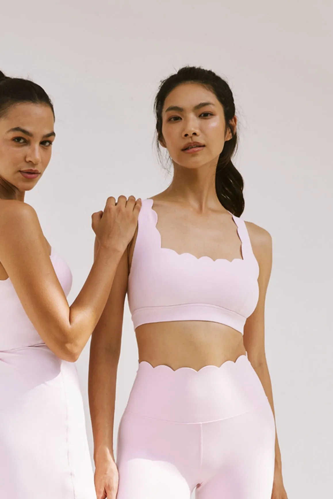 Cross Back Sports Bra WISKII