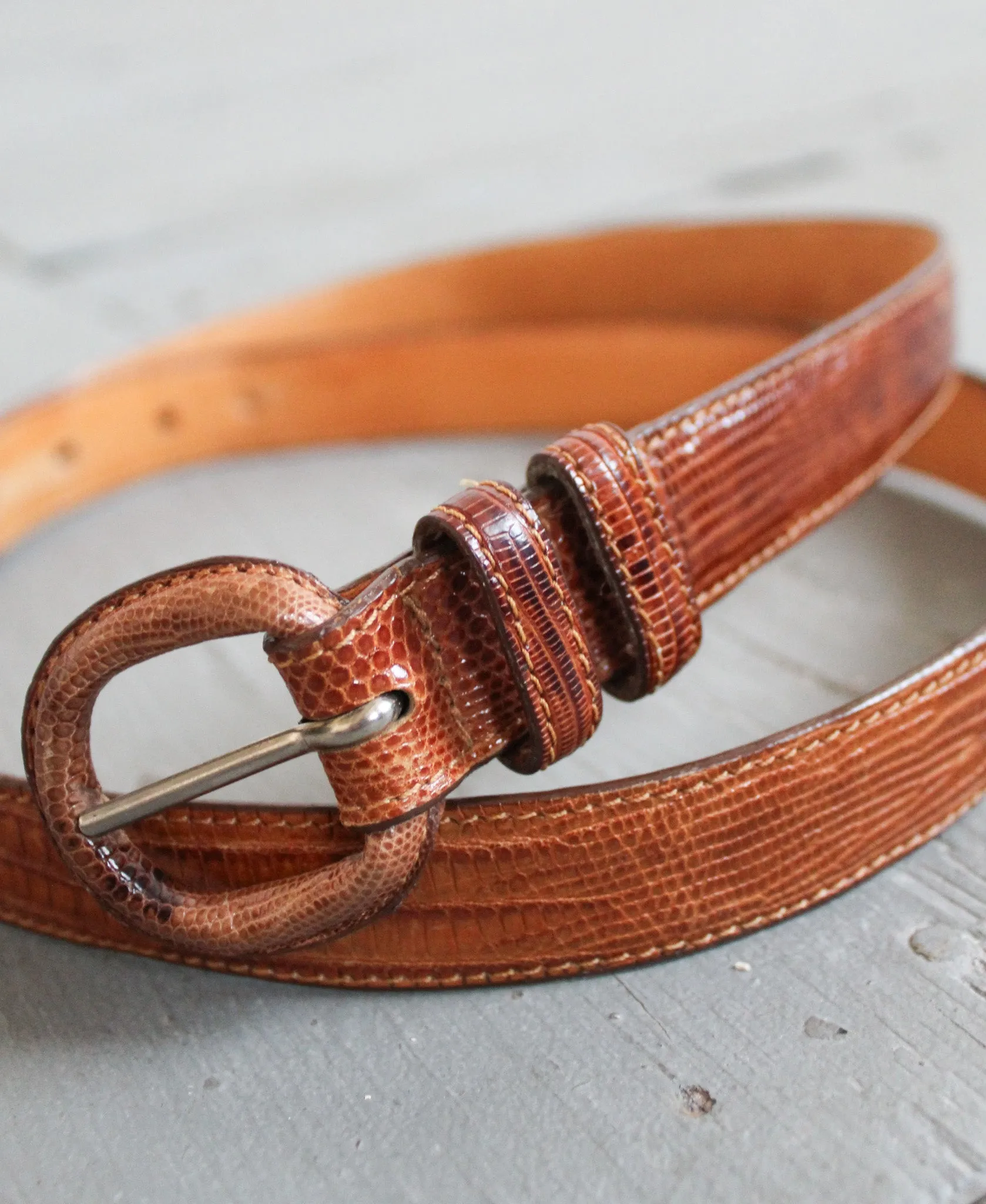 embossed leather belt 1919 Vintage