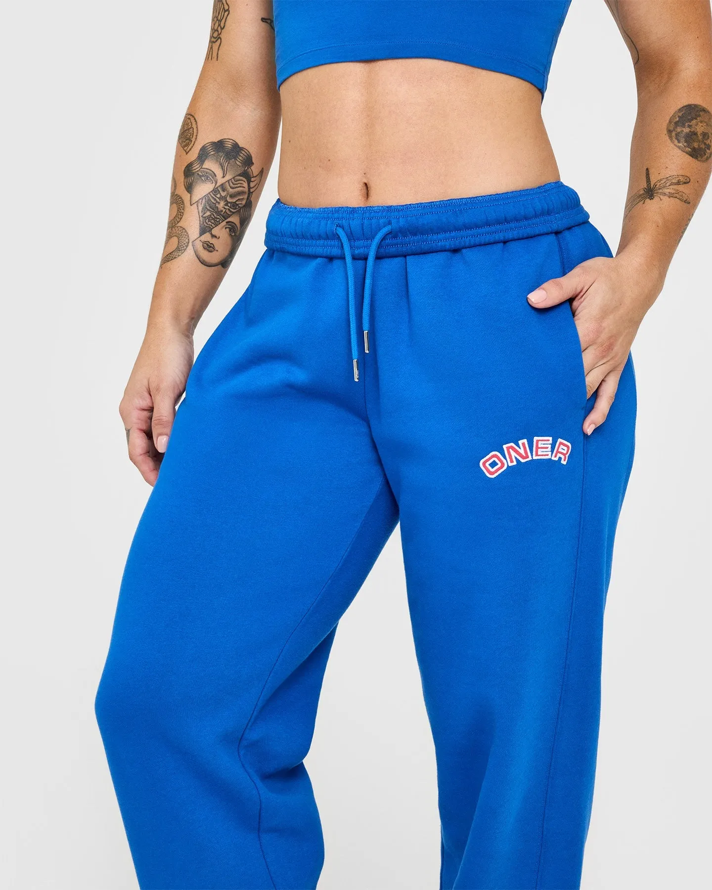 Foundations Jogger With Graphic | Oasis Blue