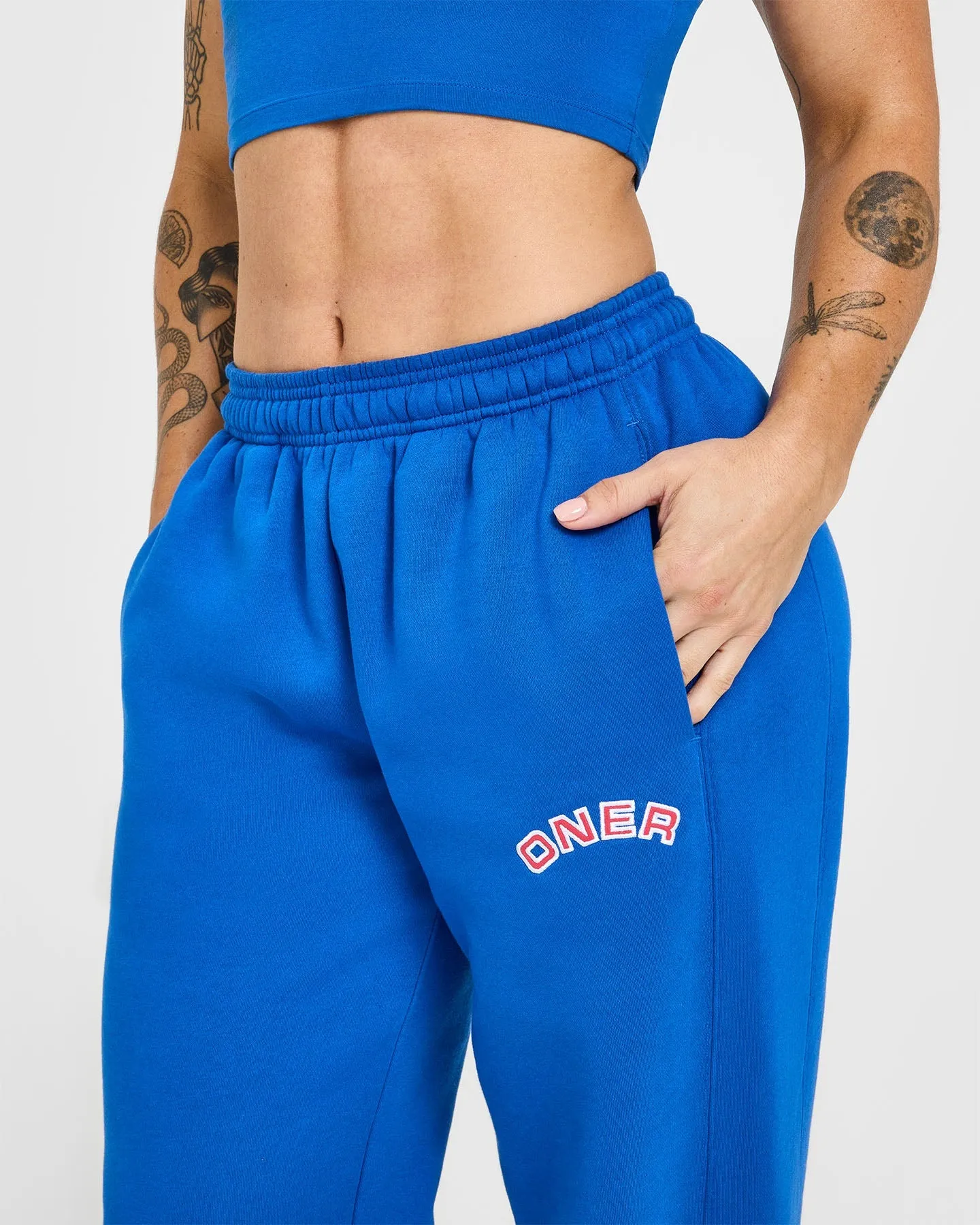 Foundations Jogger With Graphic | Oasis Blue