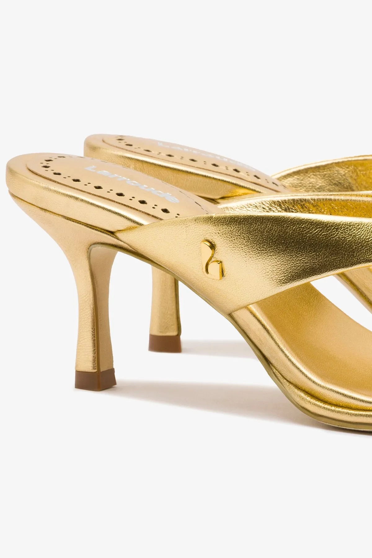 Gaia Sandal In Gold Metallic Leather