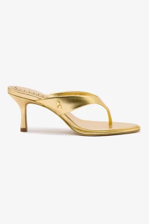 Gaia Sandal In Gold Metallic Leather