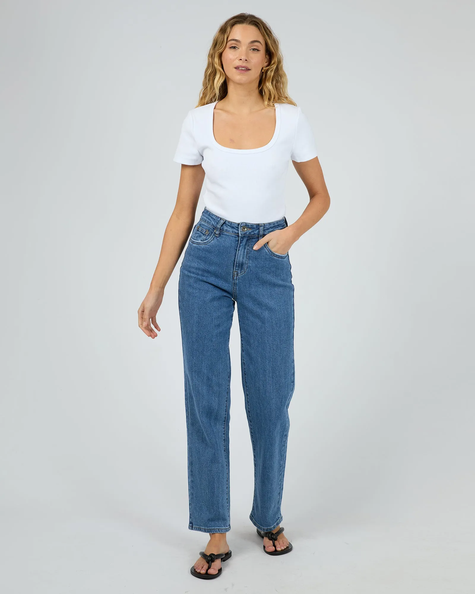 Mia Tee White