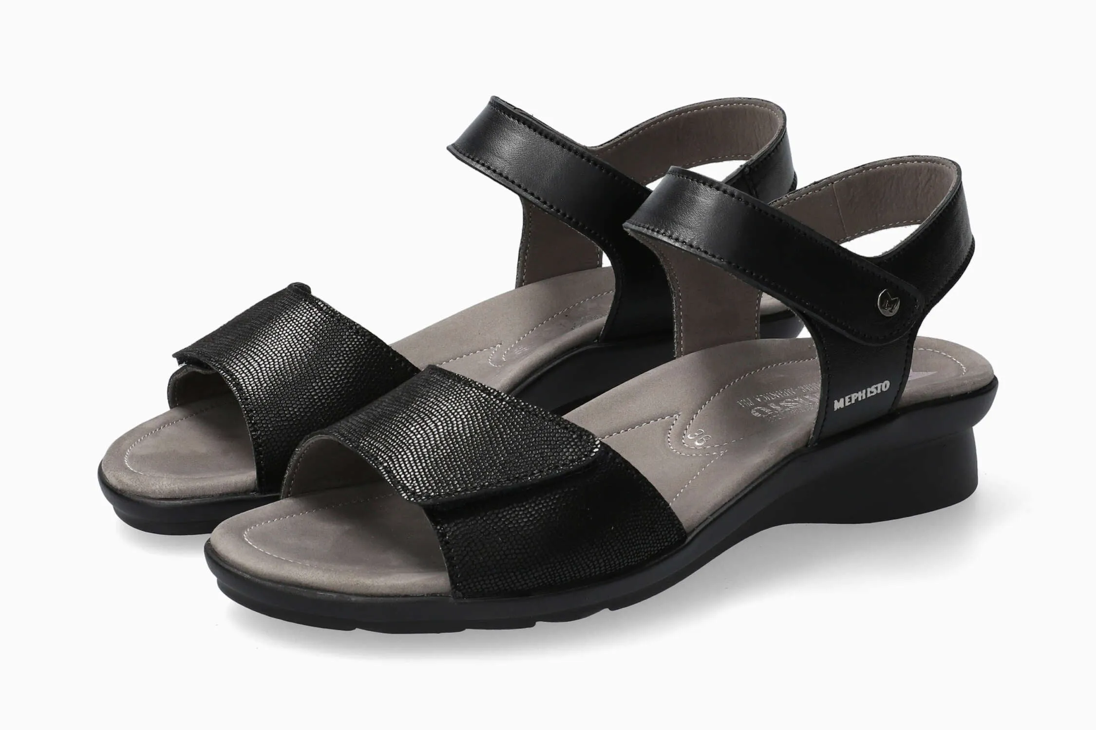 Pattie - Black Artesia