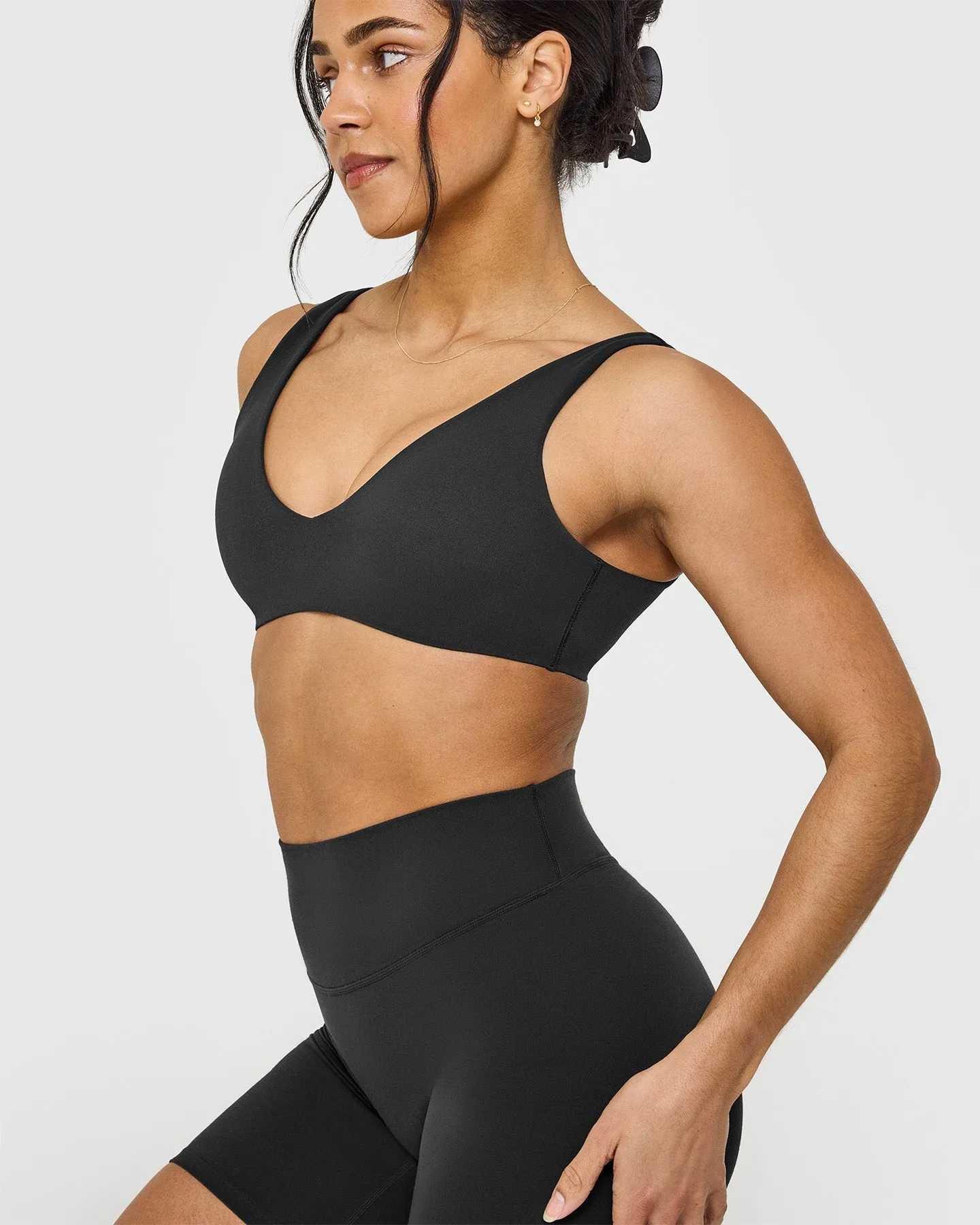 SoftMotion Scoop Back Bralette | Soft Black