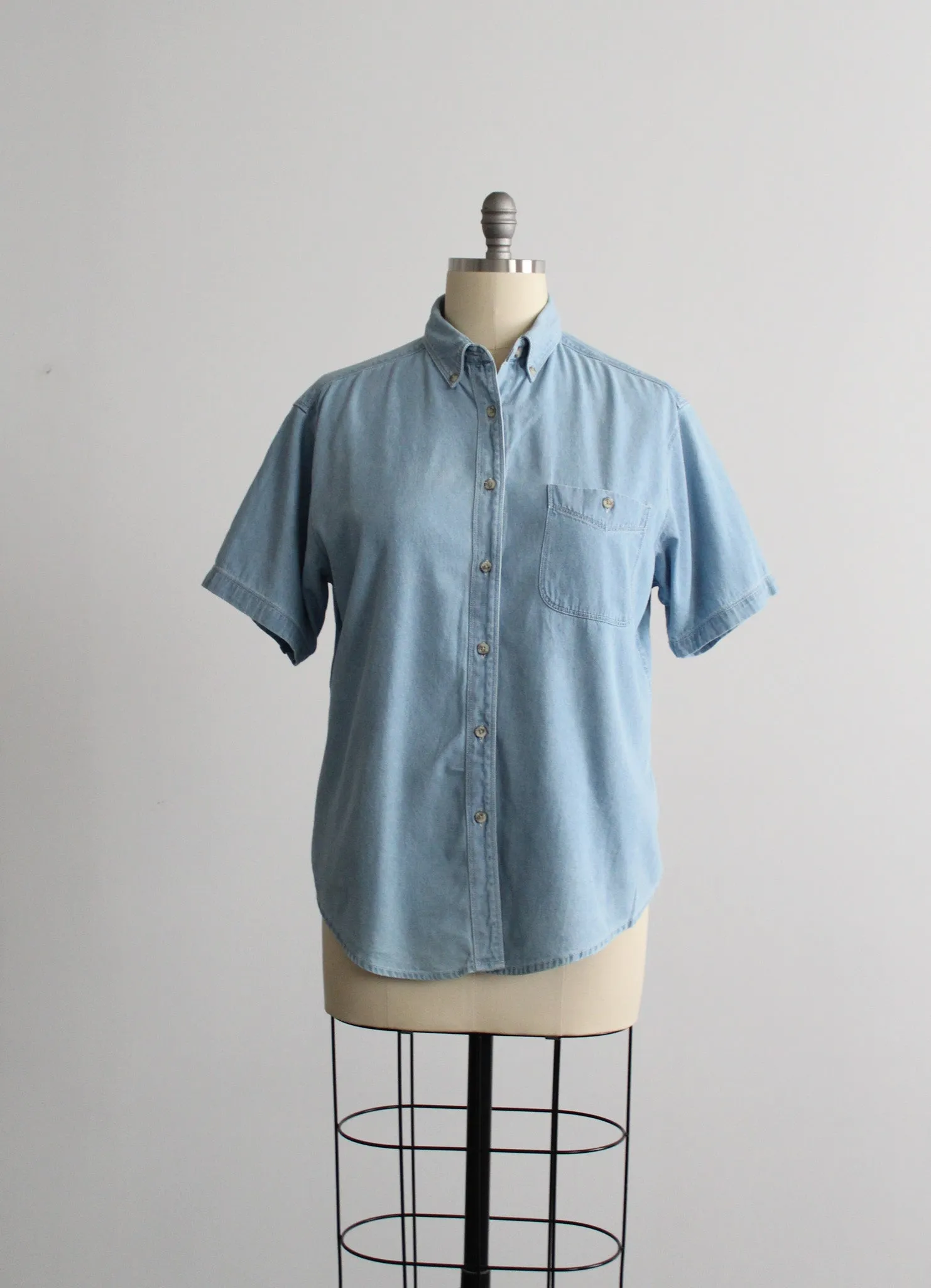 sunfaded denim button up 1919 Vintage
