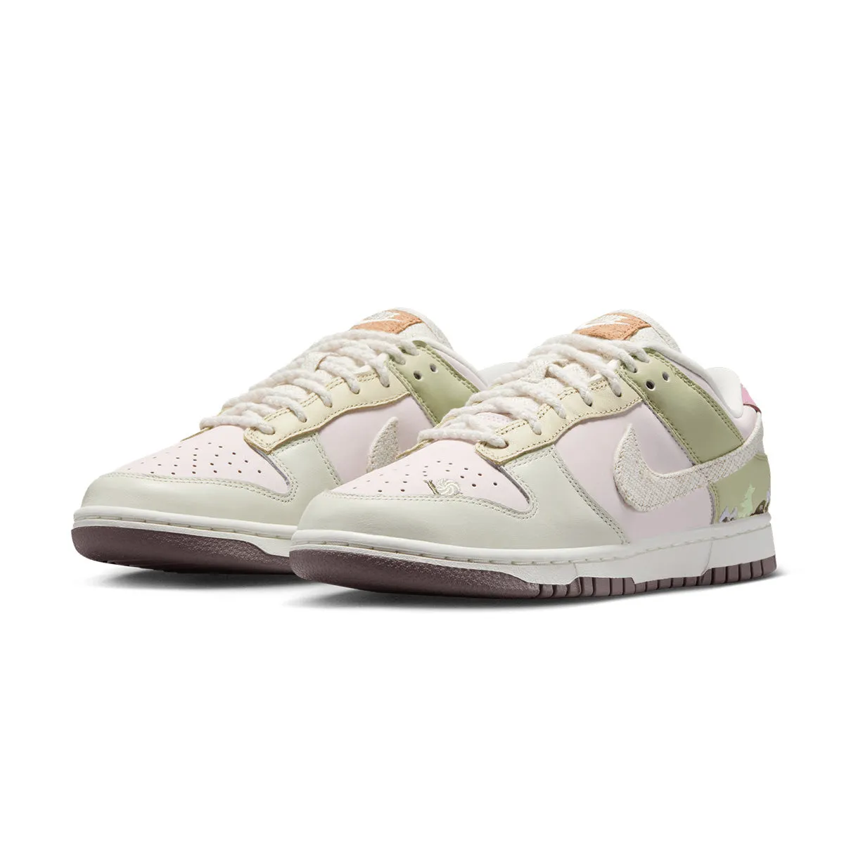 Wmns Dunk Low LX 'Mushroom'