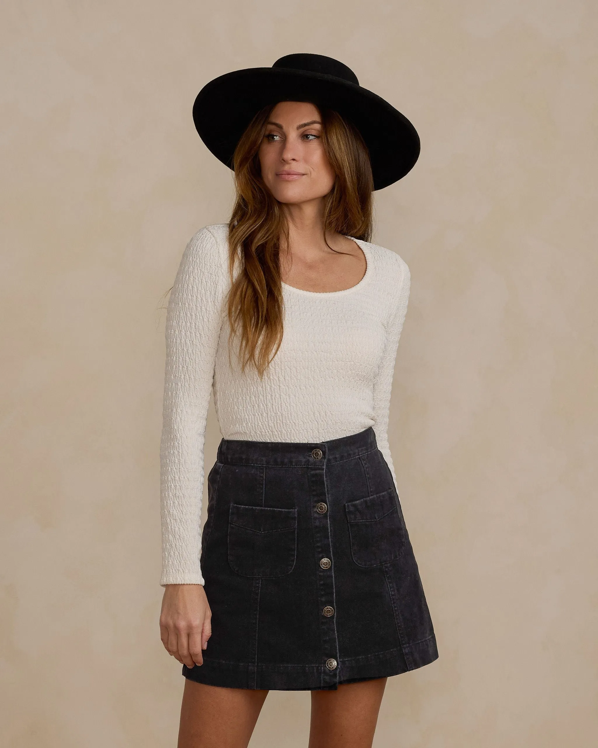 Women's Denver Mini Skirt | Washed Black