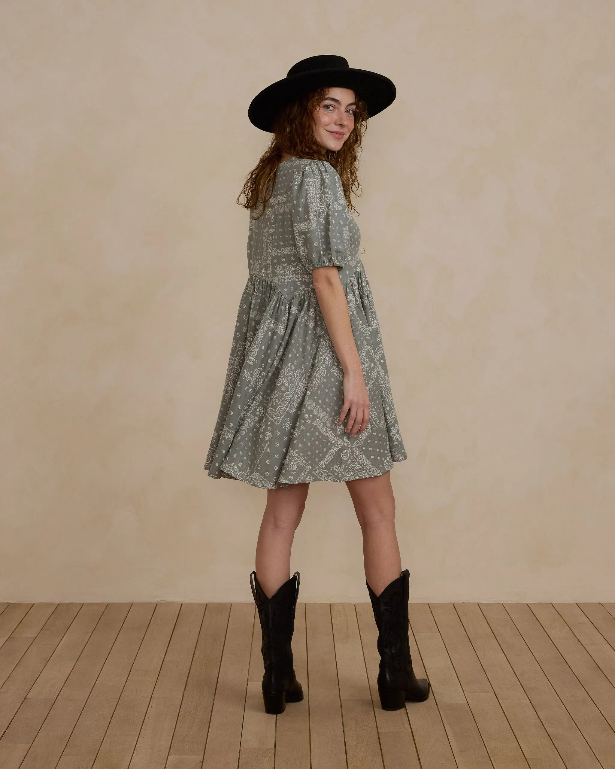 Women's Rose Dress | Laurel Bandana.